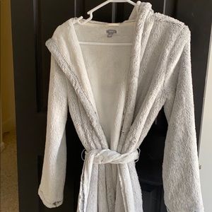 Aerie Hooded Sherpa Robe
